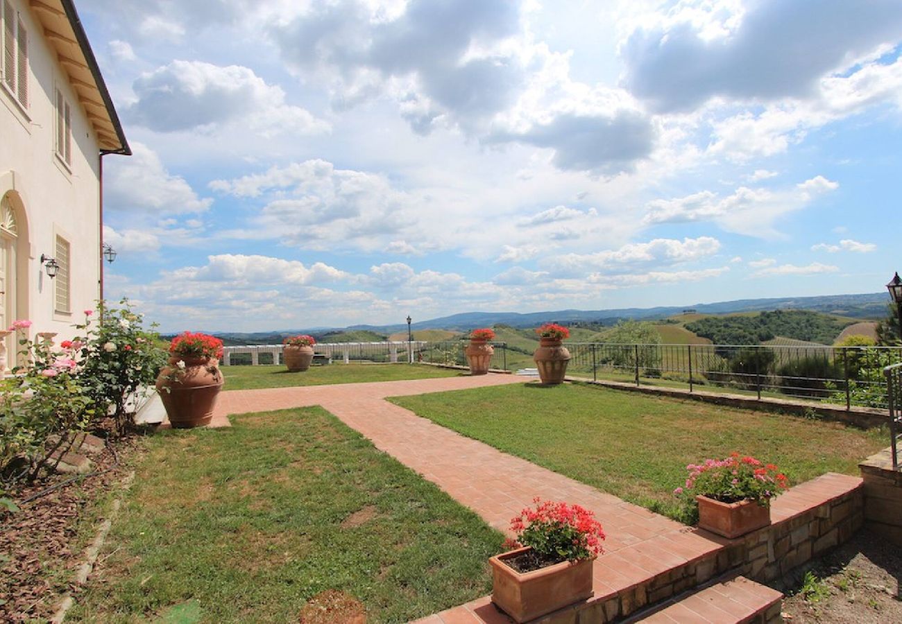 Villa in Certaldo - Spectacular villa with view