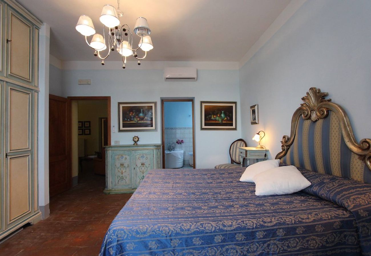 Villa in Certaldo - Spectacular villa with view