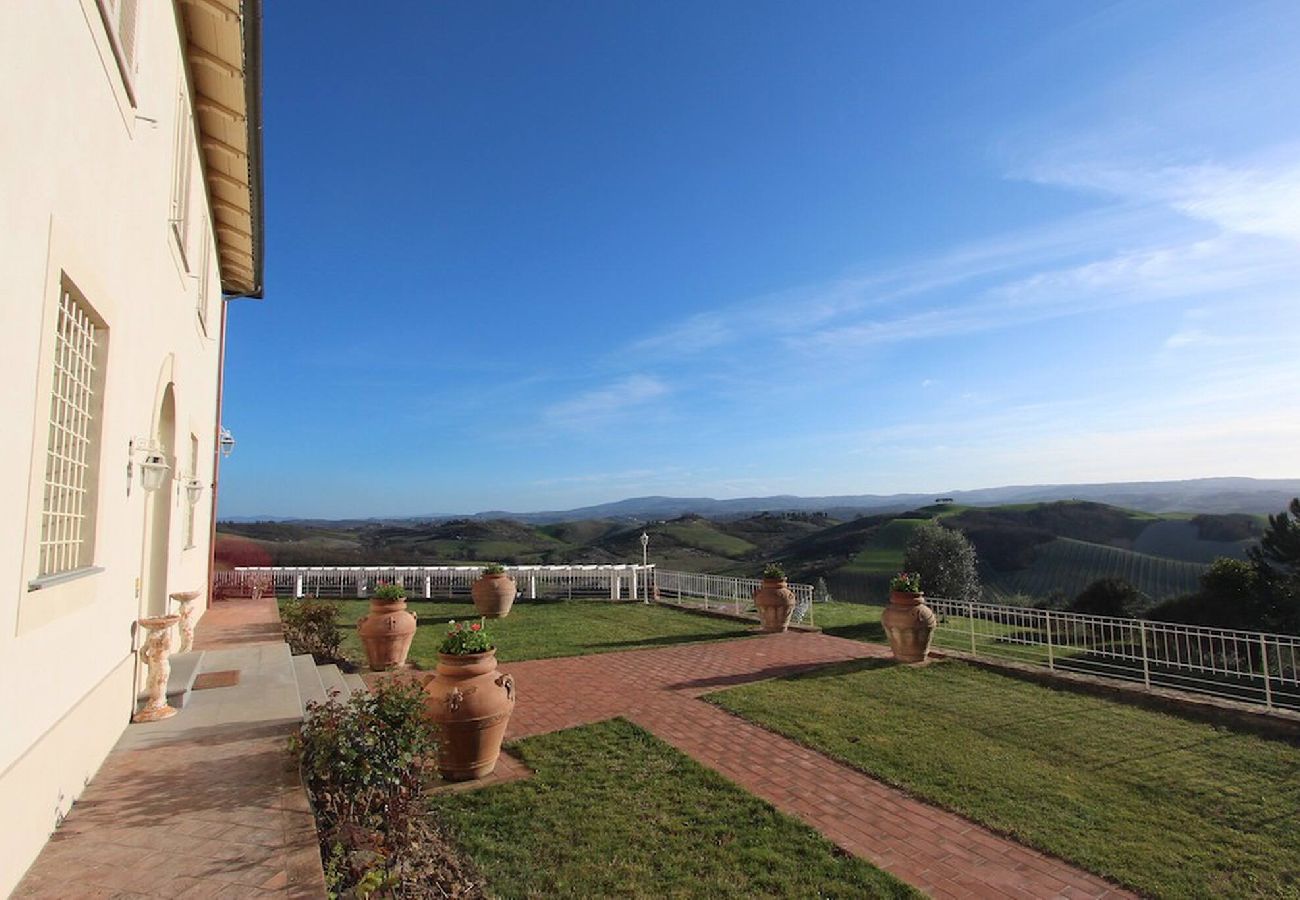 Villa in Certaldo - Spectacular villa with view