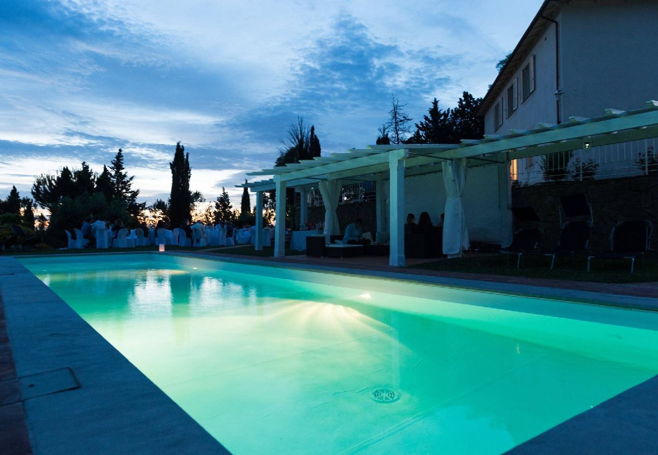 Villa in Certaldo - Spectacular villa with view