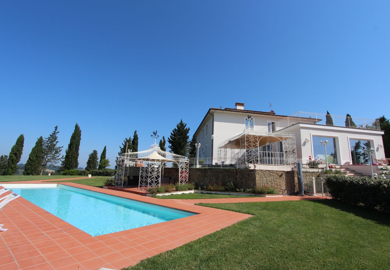 Villa in Certaldo - Spectacular villa with view