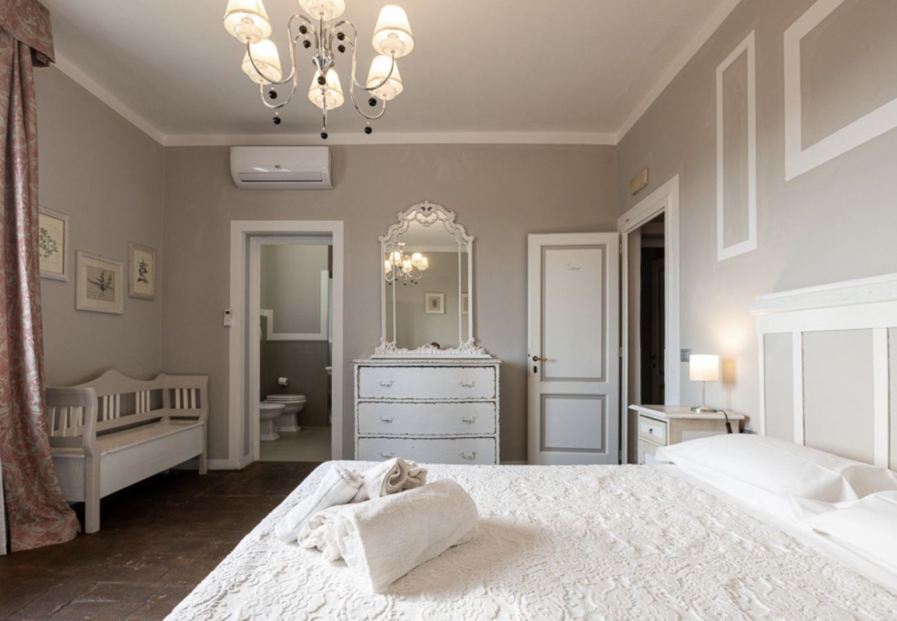 Villa in Certaldo - Spectacular villa with view