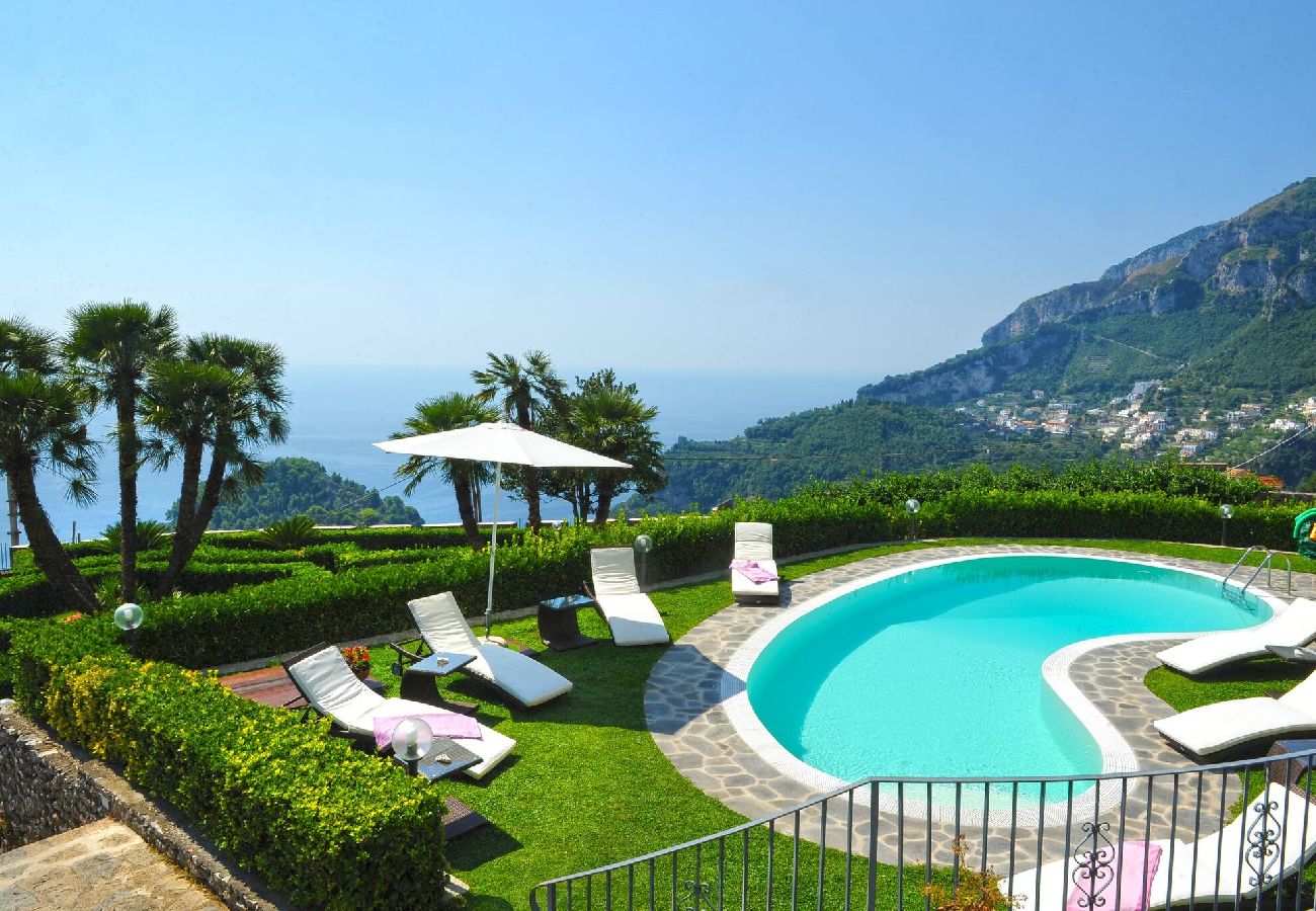 House in Scala - Villa  Great views on the sea and pool!