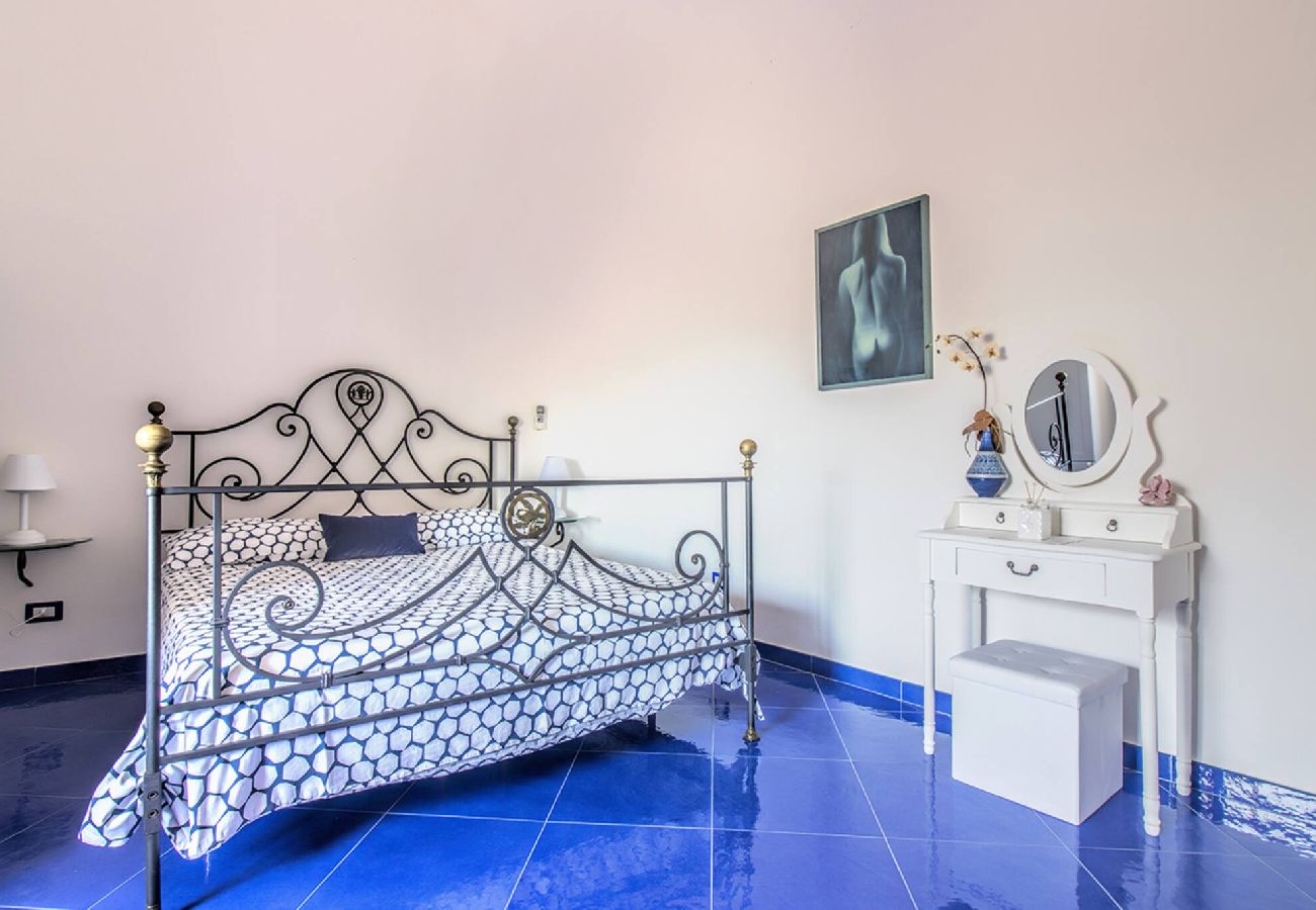 House in Scala - Villa  Great views on the sea and pool!