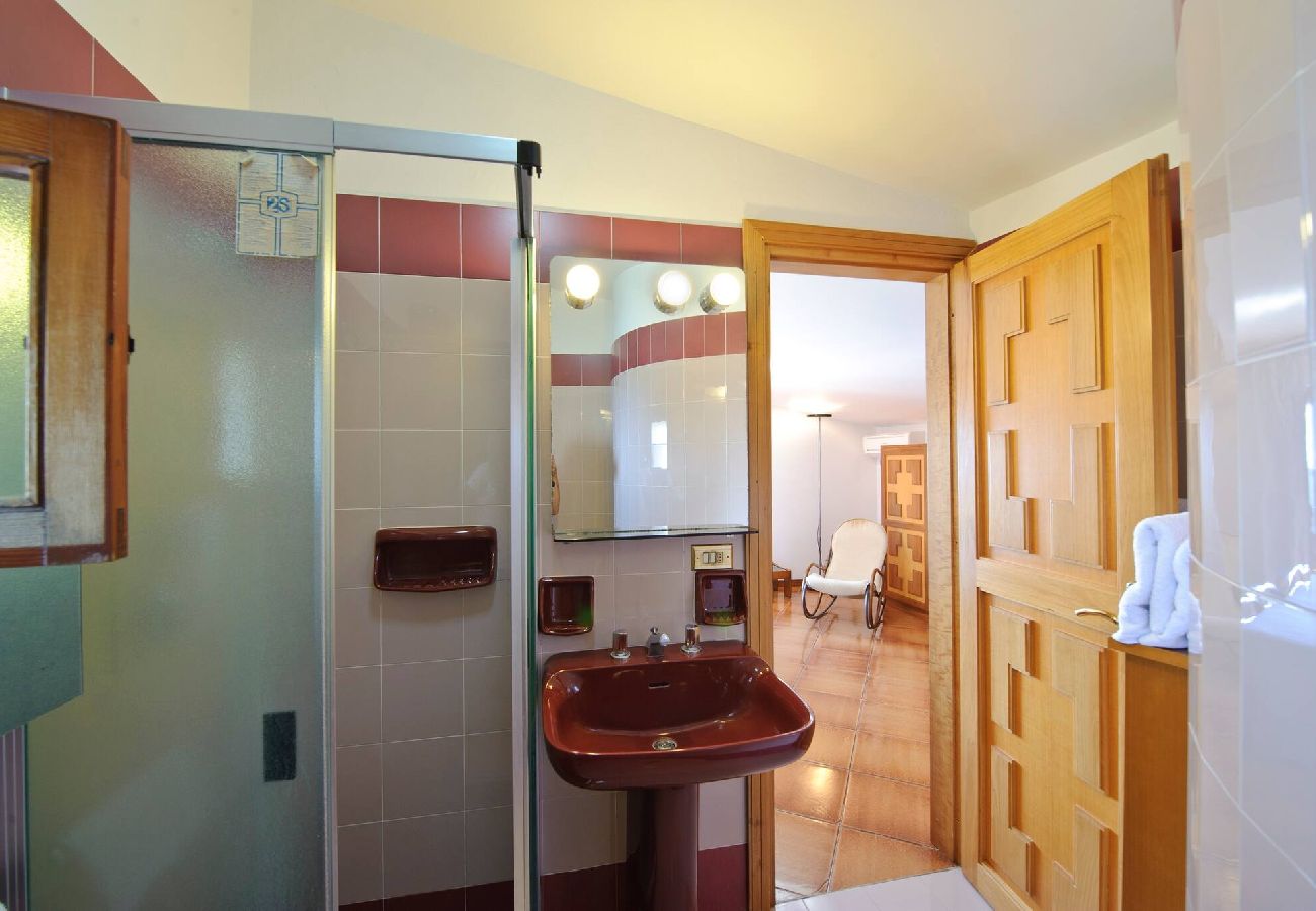 House in Scala - Villa  Great views on the sea and pool!