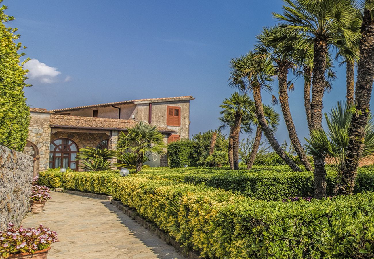 House in Scala - Villa  Great views on the sea and pool!