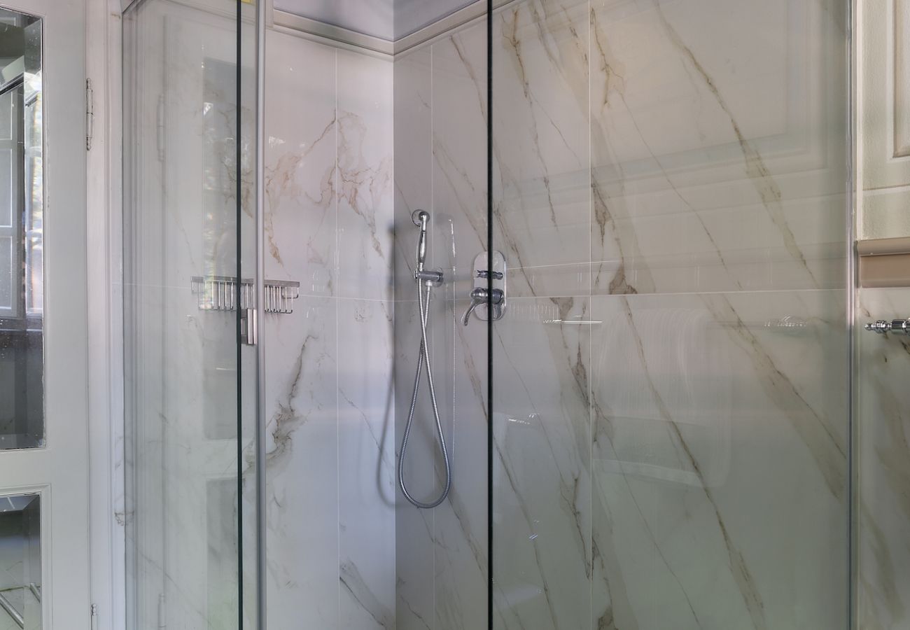 Villa in Lucca - Historical Villa Daniela in the countryside