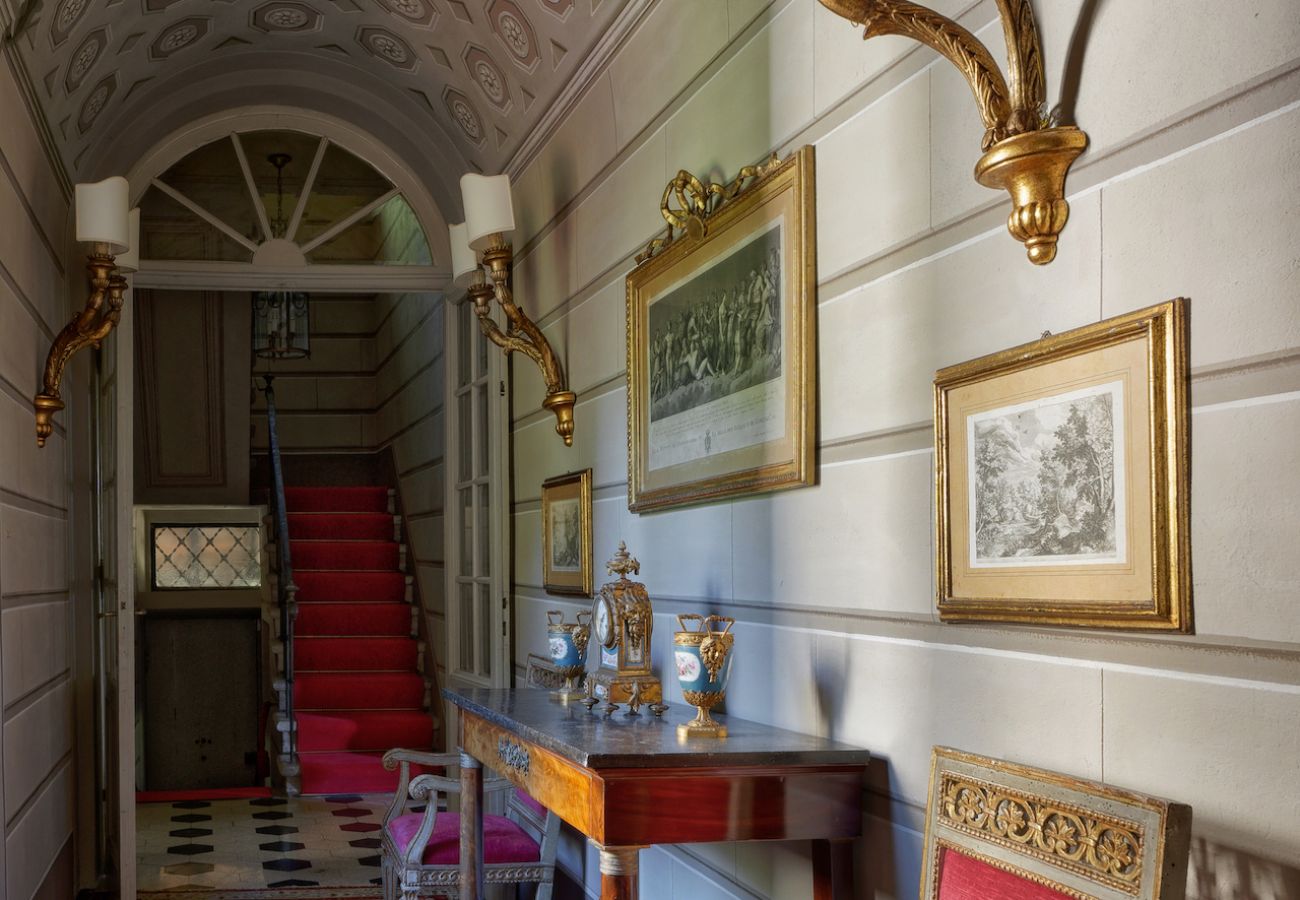 Villa in Lucca - Historical Villa Daniela in the countryside
