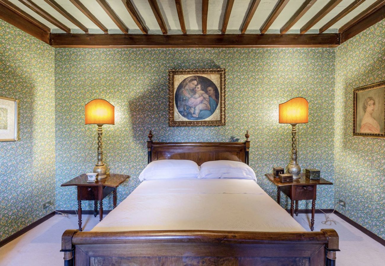 Villa in Lucca - Historical Villa Daniela in the countryside