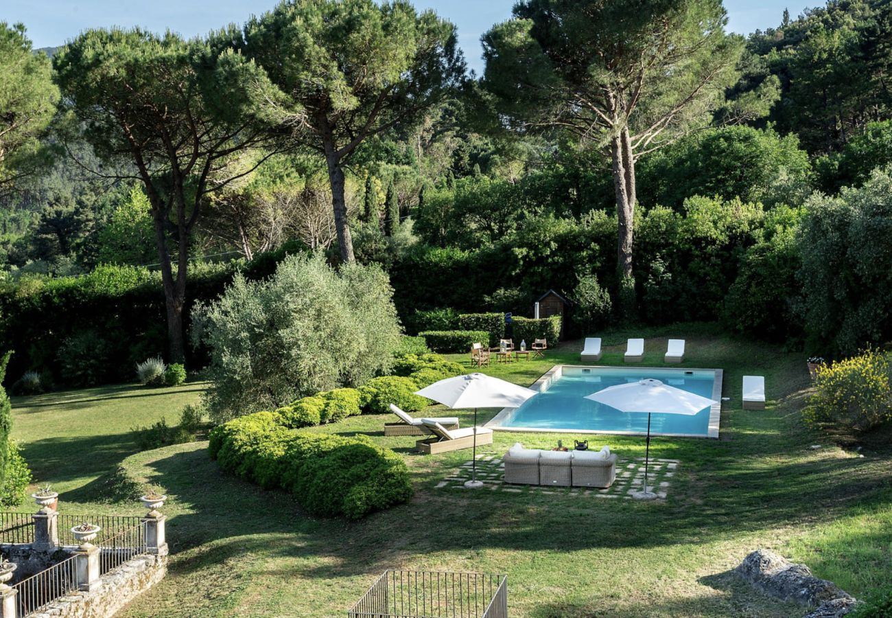 Villa in Lucca - Historical Villa Daniela in the countryside