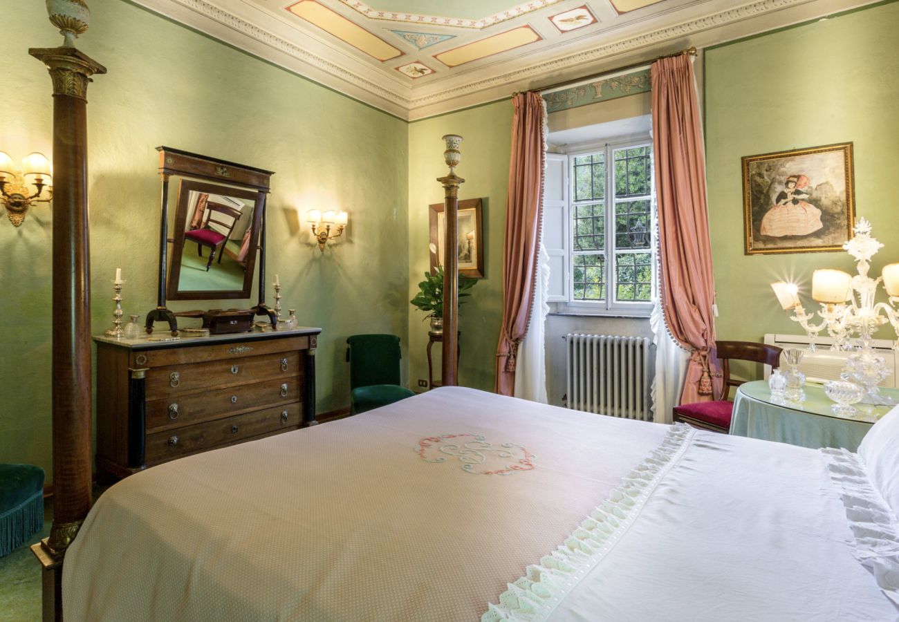 Villa in Lucca - Historical Villa Daniela in the countryside