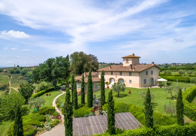 Villa in Tavarnelle Val di Pesa - Villa Tavernella with pool and spa