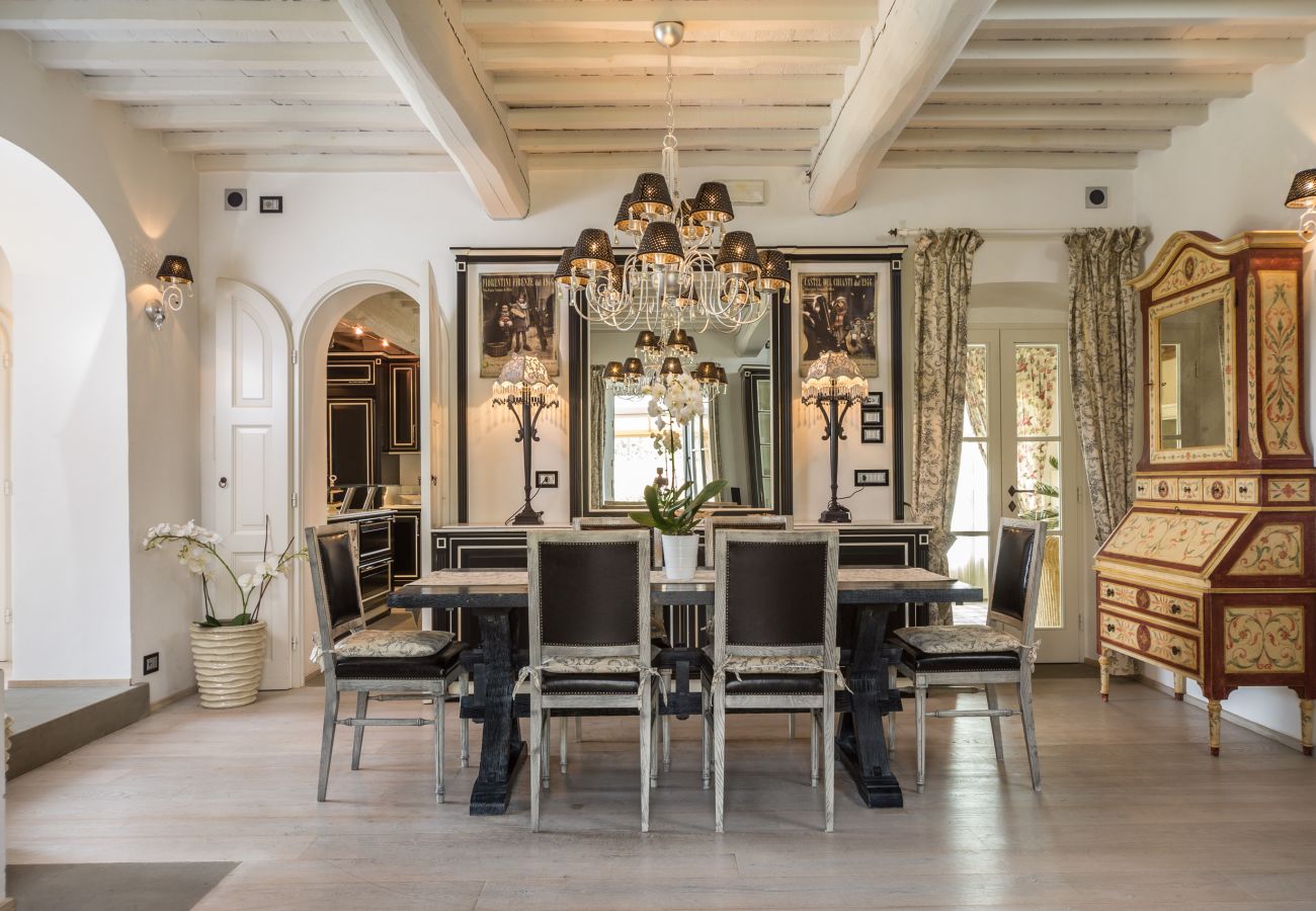 Villa in Tavarnelle Val di Pesa - Villa Tavernella with pool and spa