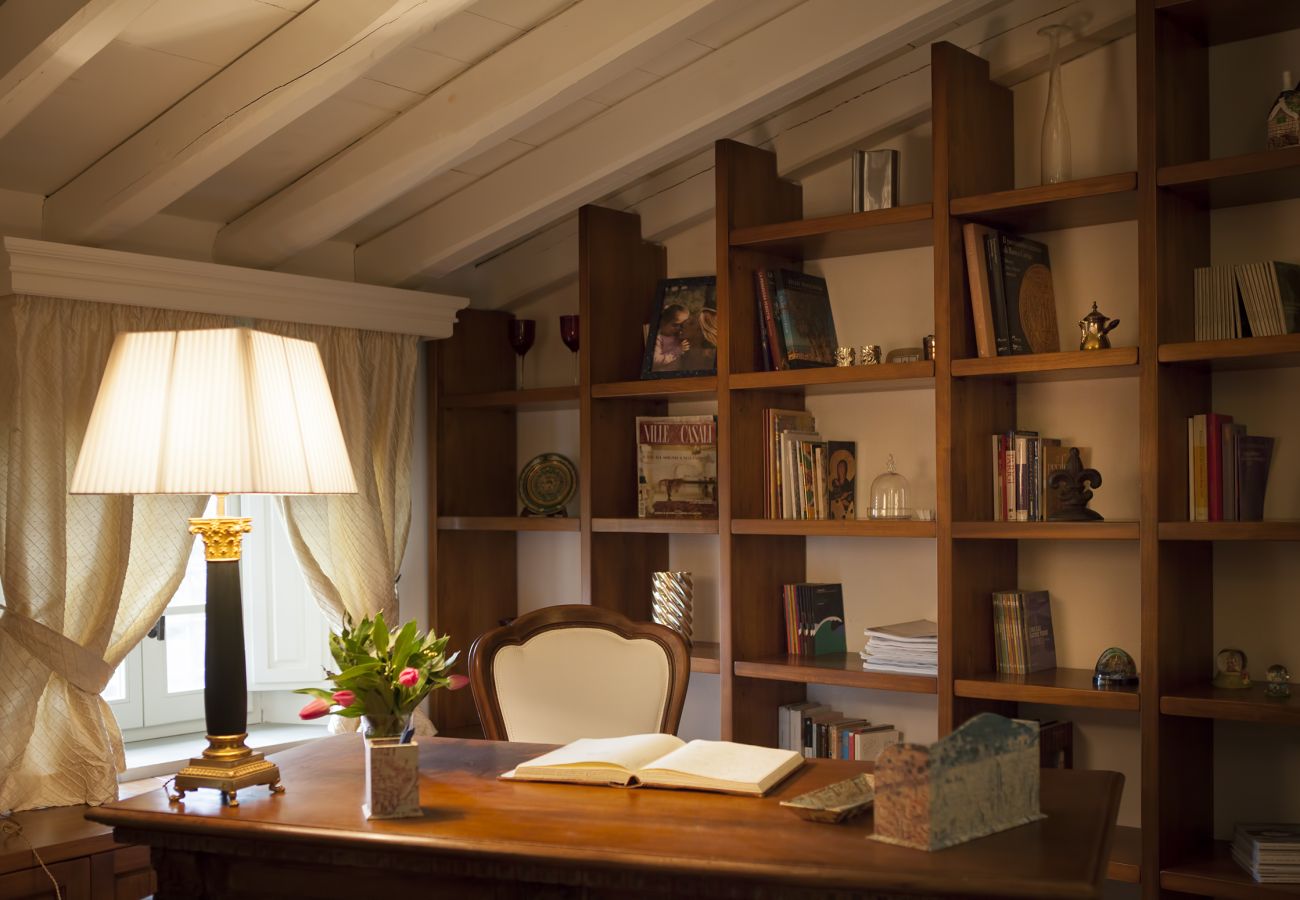 Villa in Tavarnelle Val di Pesa - Villa Tavernella with pool and spa