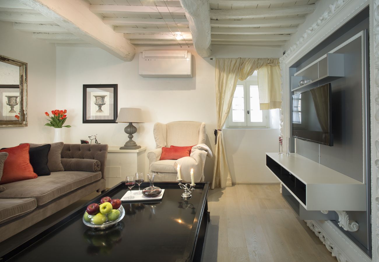 Villa in Tavarnelle Val di Pesa - Villa Tavernella with pool and spa