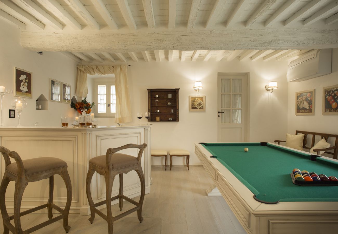 Villa in Tavarnelle Val di Pesa - Villa Tavernella with pool and spa