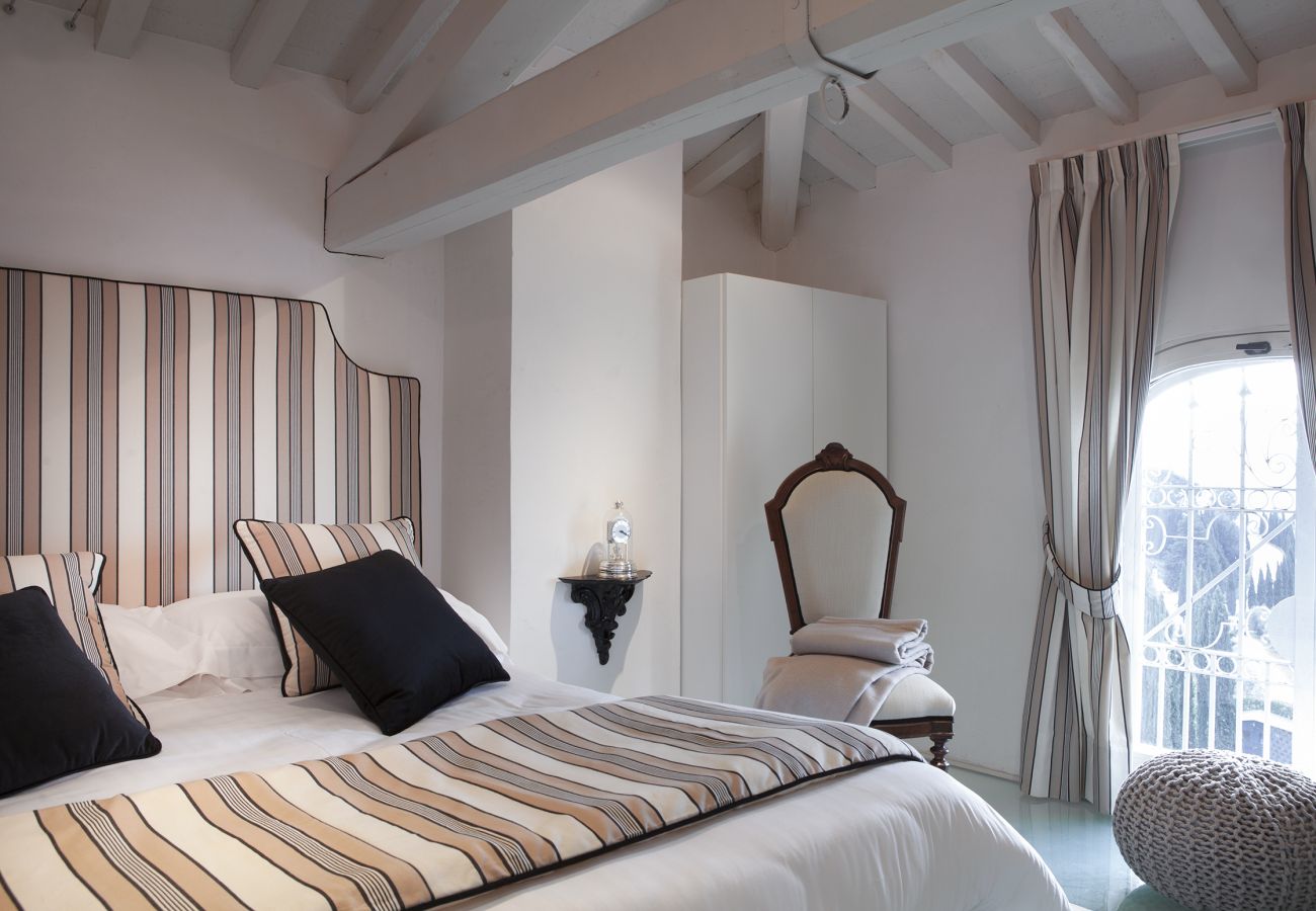 Villa in Tavarnelle Val di Pesa - Villa Tavernella with pool and spa