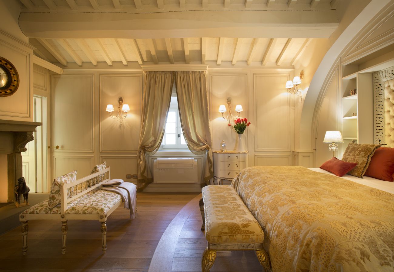 Villa in Tavarnelle Val di Pesa - Villa Tavernella with pool and spa