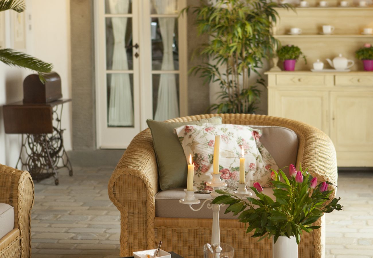 Villa in Tavarnelle Val di Pesa - Villa Tavernella with pool and spa