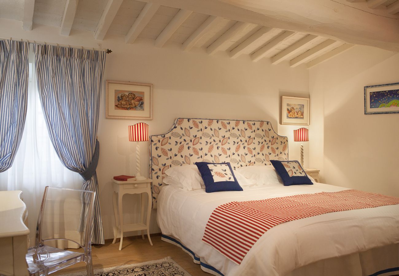 Villa in Tavarnelle Val di Pesa - Villa Tavernella with pool and spa