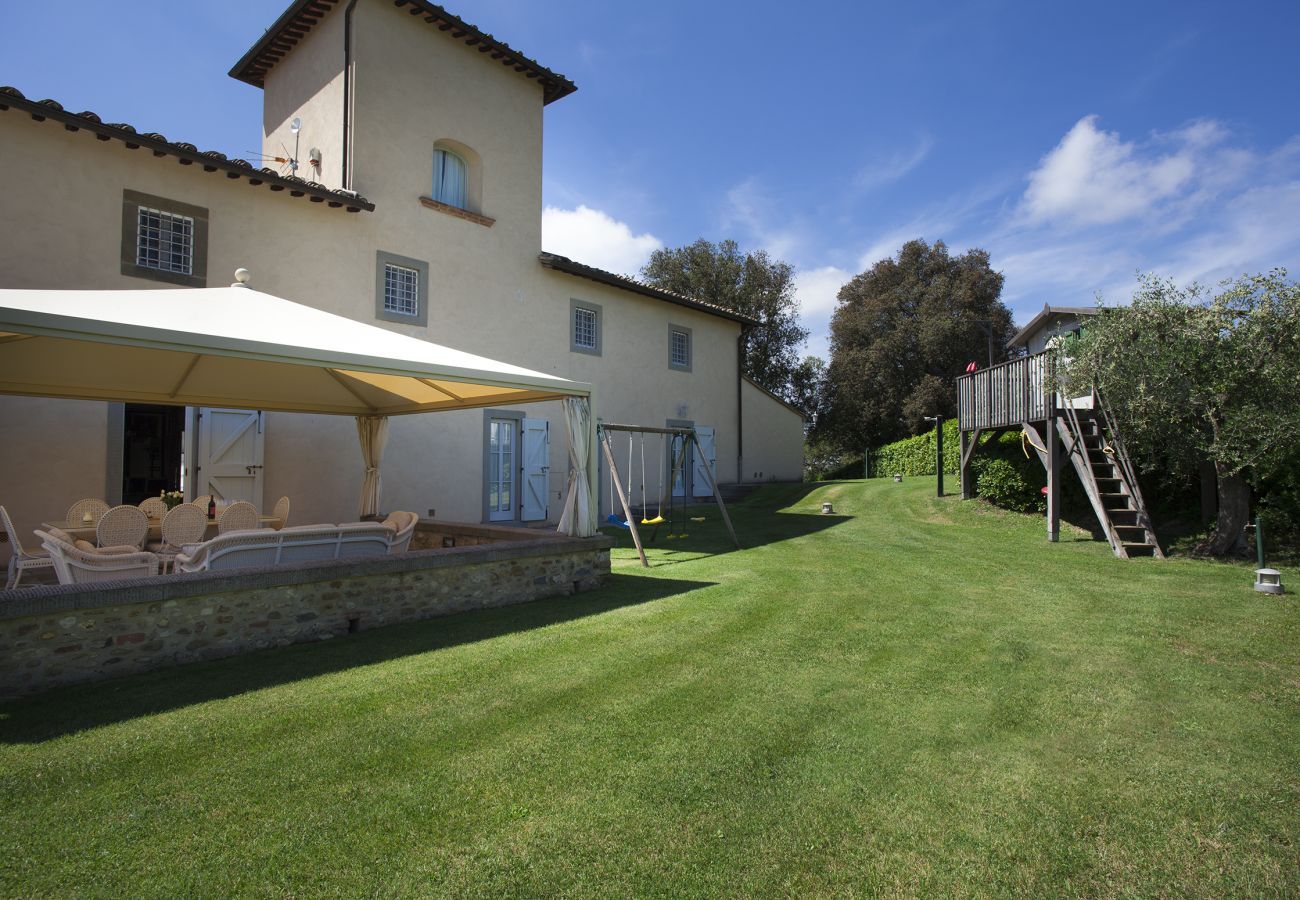 Villa in Tavarnelle Val di Pesa - Villa Tavernella with pool and spa
