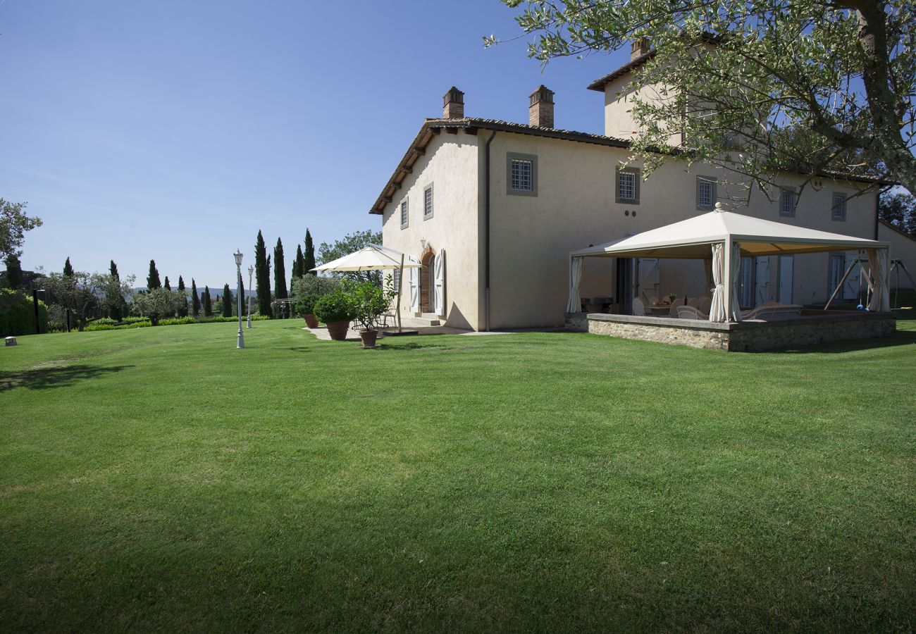 Villa in Tavarnelle Val di Pesa - Villa Tavernella with pool and spa