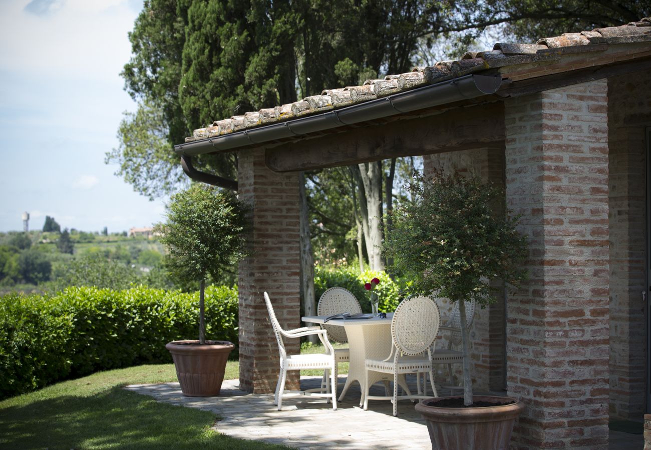 Villa in Tavarnelle Val di Pesa - Villa Tavernella with pool and spa