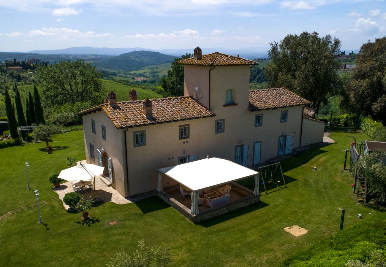 Villa in Tavarnelle Val di Pesa - Villa Tavernella with pool and spa