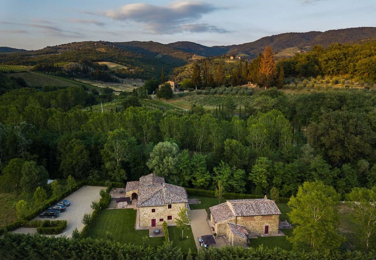 Villa in Panzano - Amazing place in Chianti  immersed in nature.