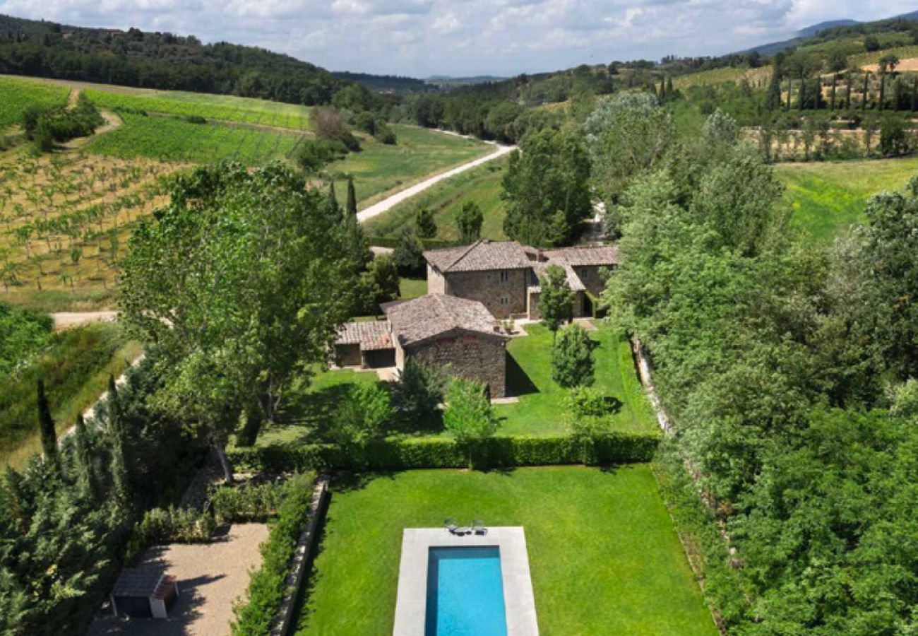 Villa in Panzano - Amazing place in Chianti  immersed in nature.