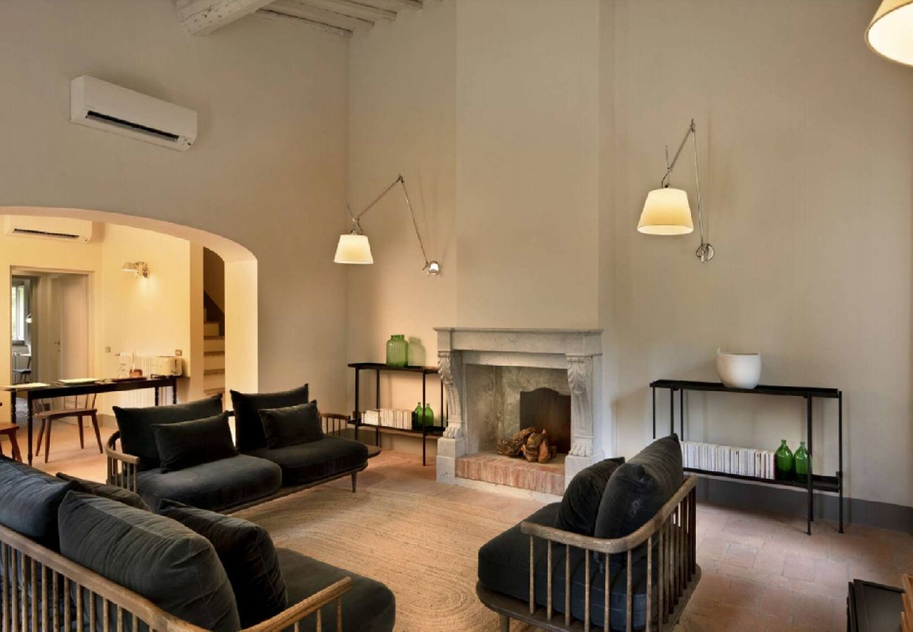 Villa in Panzano - Amazing place in Chianti  immersed in nature.