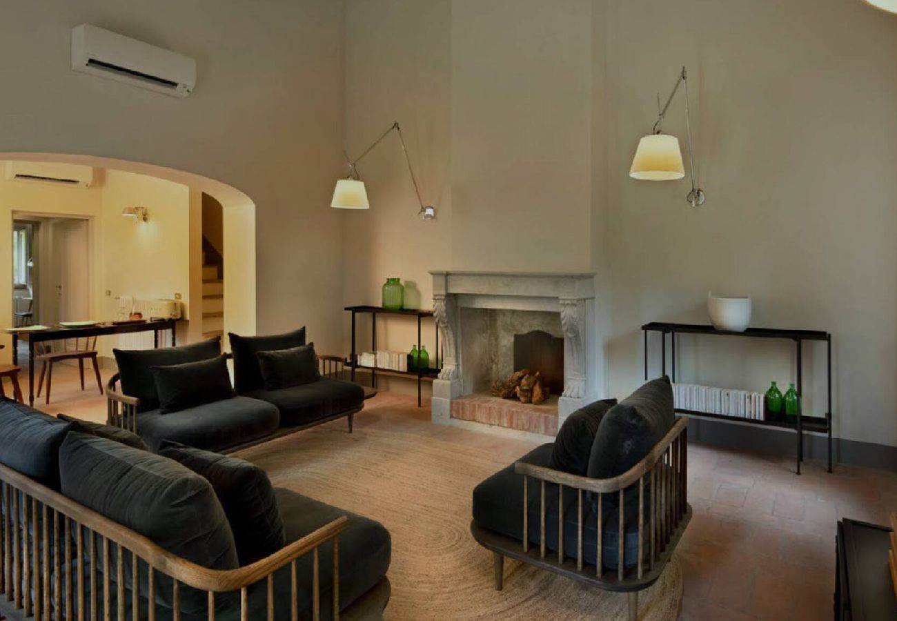 Villa in Panzano - Amazing place in Chianti  immersed in nature.