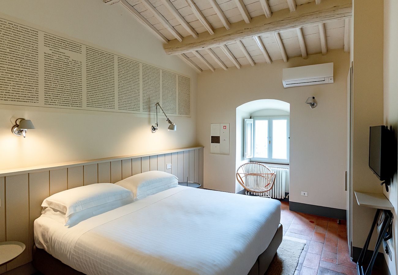 Villa in Panzano - Amazing place in Chianti  immersed in nature.