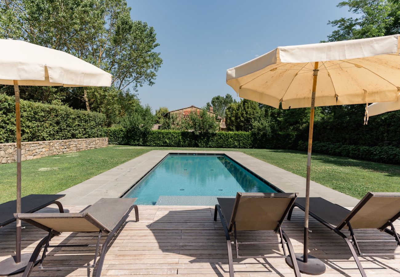 Villa in Panzano - Amazing place in Chianti  immersed in nature.