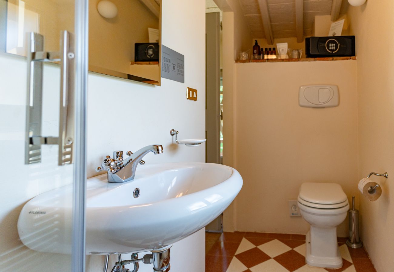 Villa in Panzano - Amazing place in Chianti  immersed in nature.