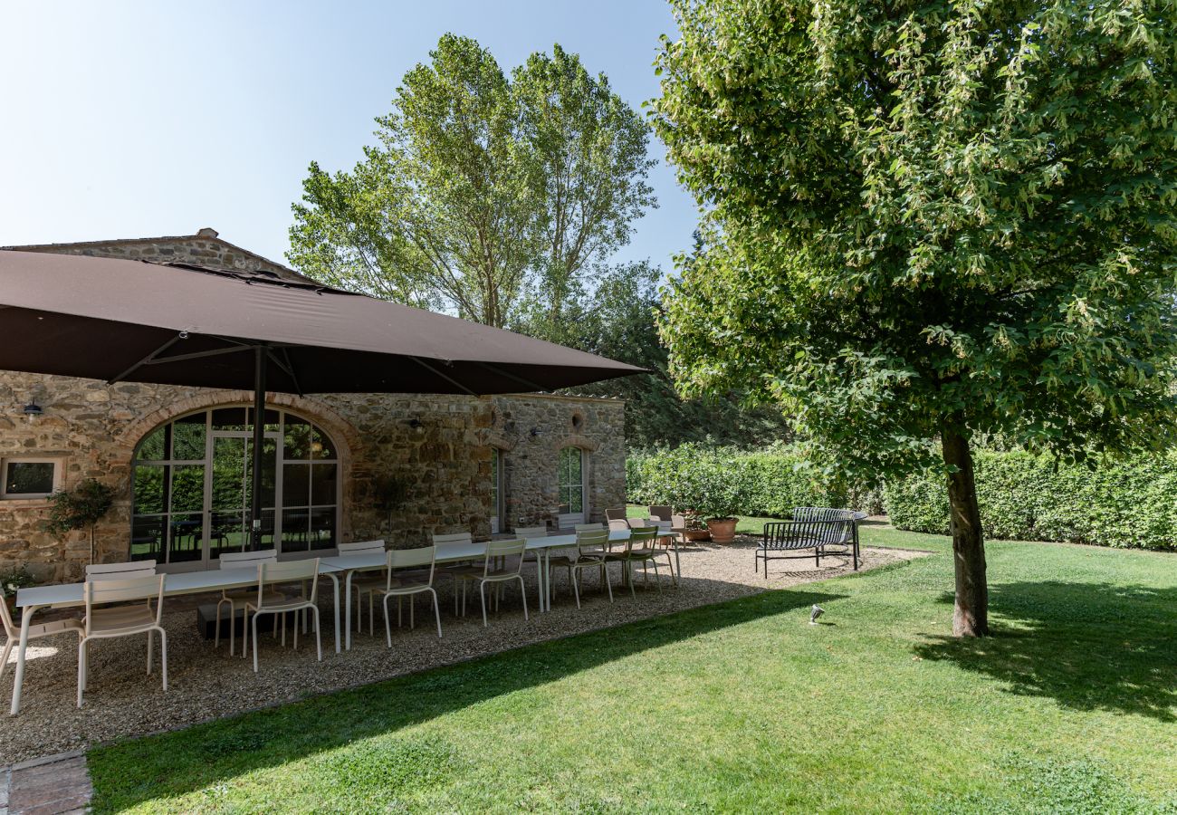 Villa in Panzano - Amazing place in Chianti  immersed in nature.