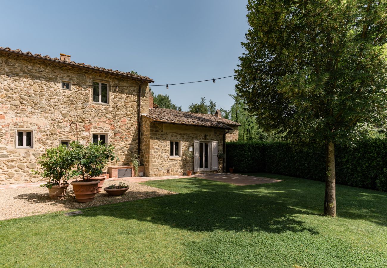 Villa in Panzano - Amazing place in Chianti  immersed in nature.