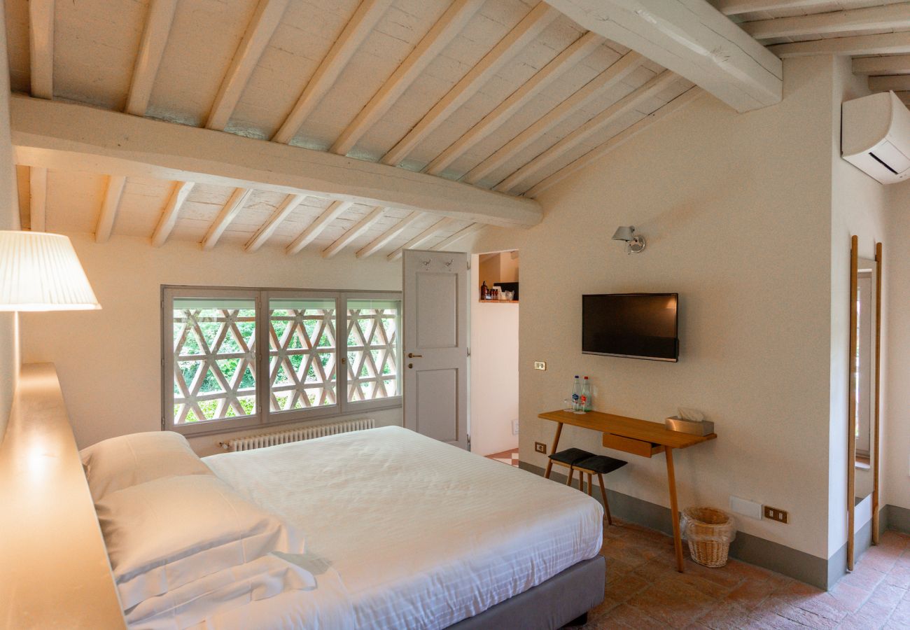 Villa in Panzano - Amazing place in Chianti  immersed in nature.