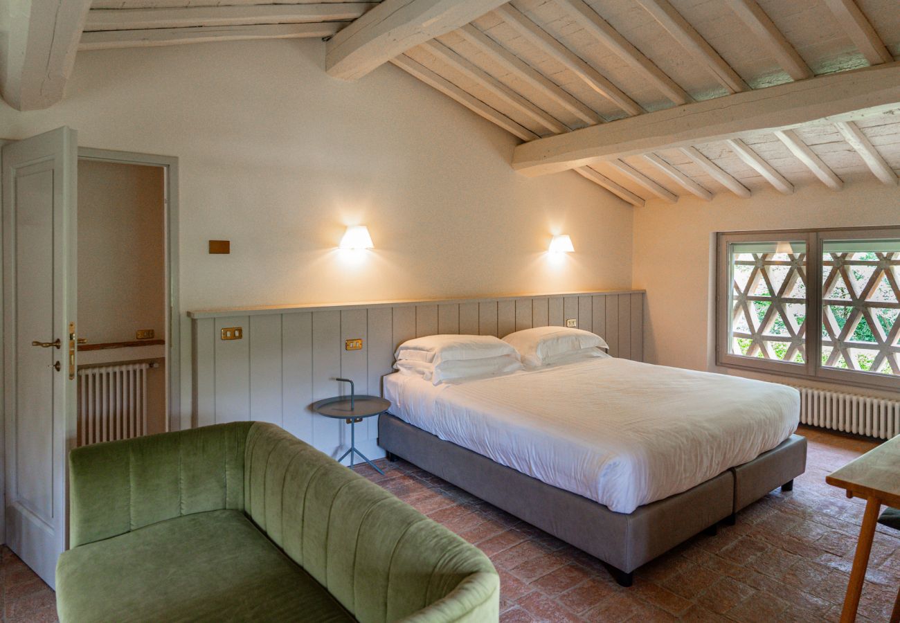 Villa in Panzano - Amazing place in Chianti  immersed in nature.