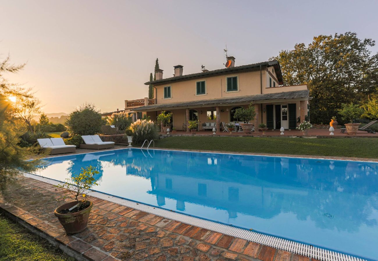 Villa in Lucca - Villa Vittoria WeekHomes