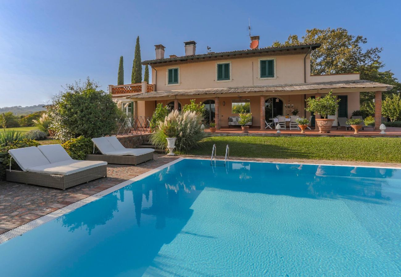 Villa in Lucca - Villa Vittoria WeekHomes