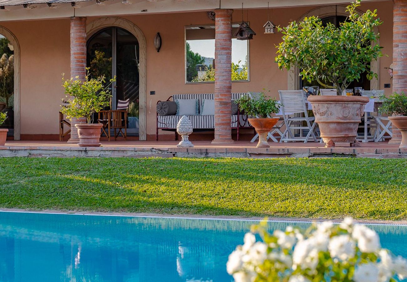 Villa in Lucca - Villa Vittoria WeekHomes