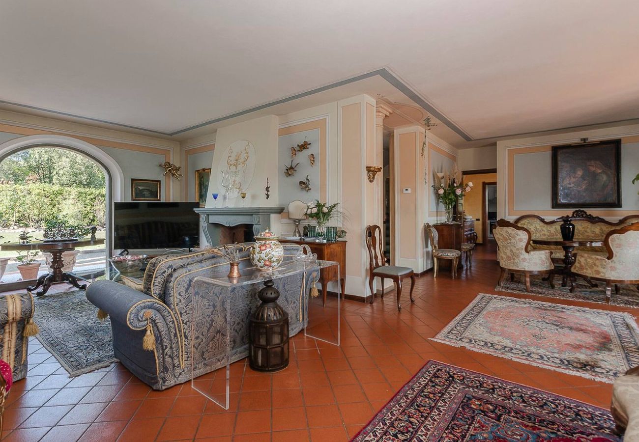 Villa in Lucca - Villa Vittoria WeekHomes