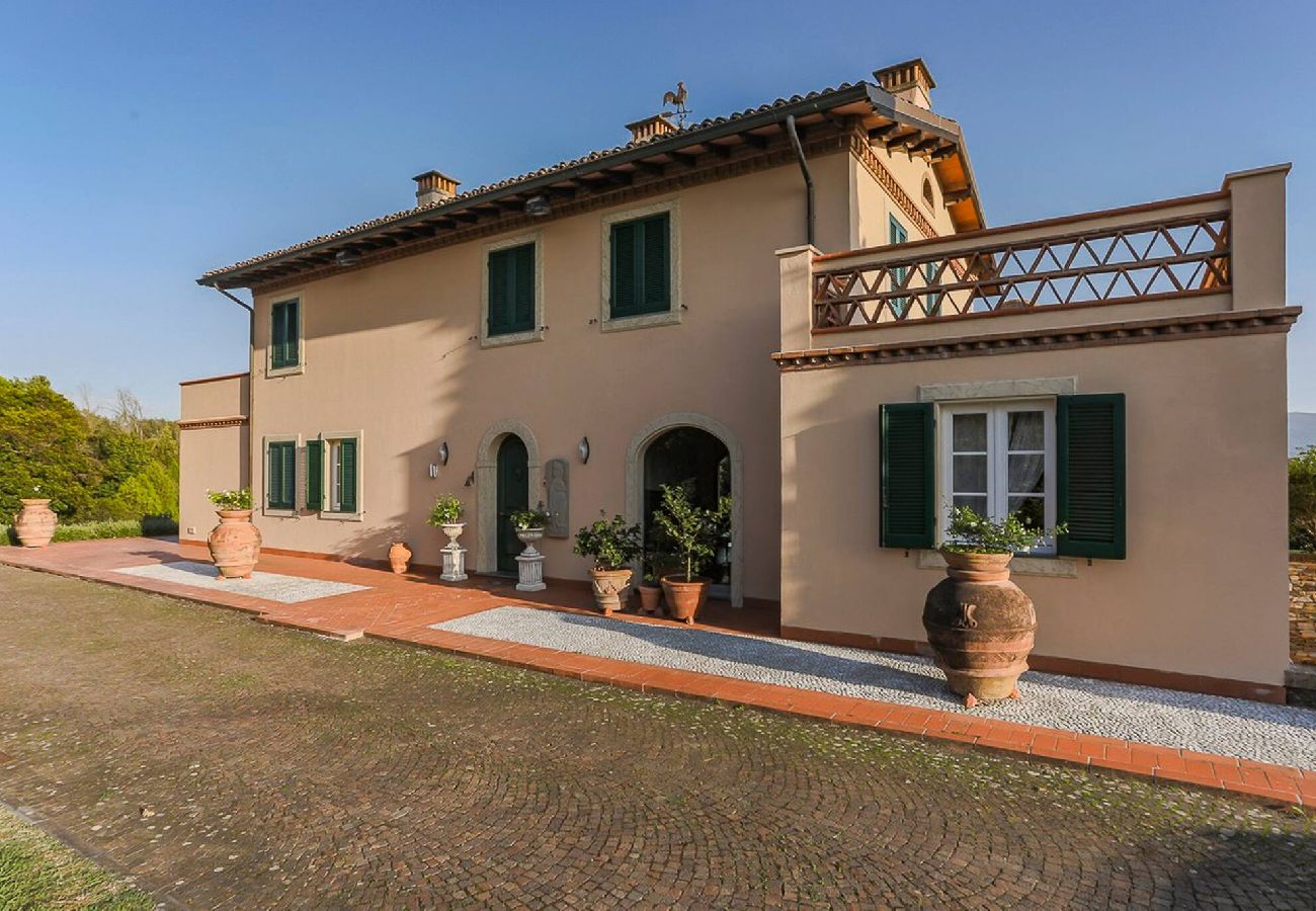Villa in Lucca - Villa Vittoria WeekHomes