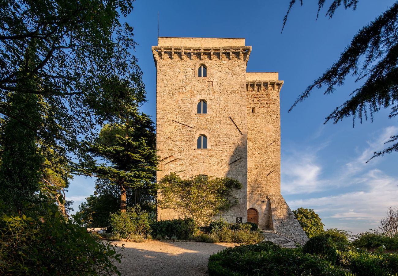 Villa in Todi - Castle Medioevo&Design