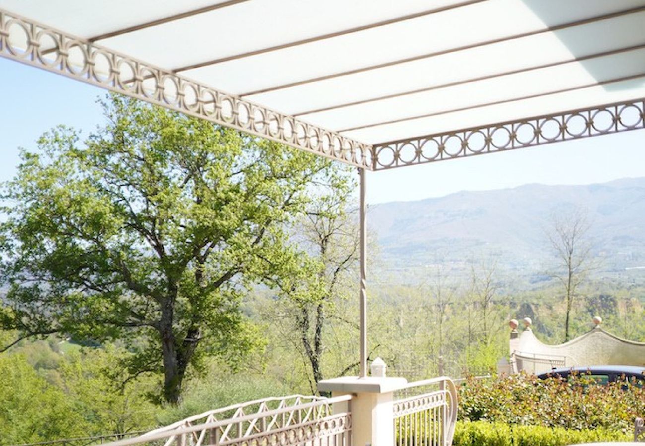 Villa in Reggello - Villa Ruota with views on the Tuscan countryside