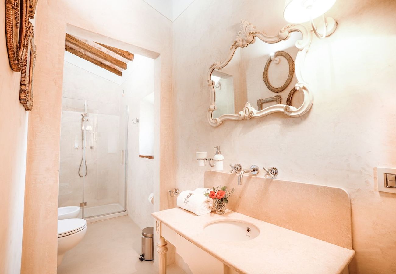 Villa in Reggello - Villa Ruota with views on the Tuscan countryside