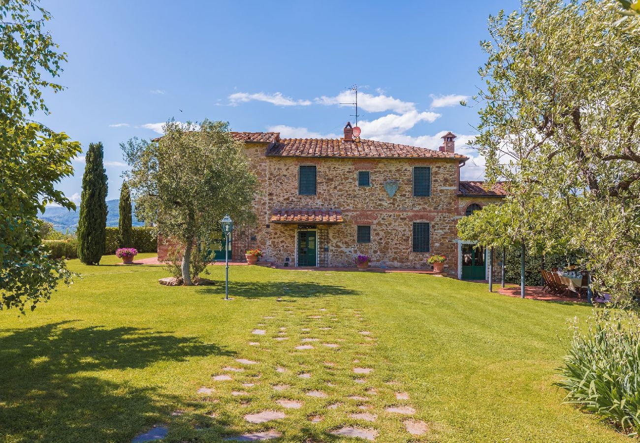 House in Monsummano Terme - Luxury Tuscan villa with exclusive pool