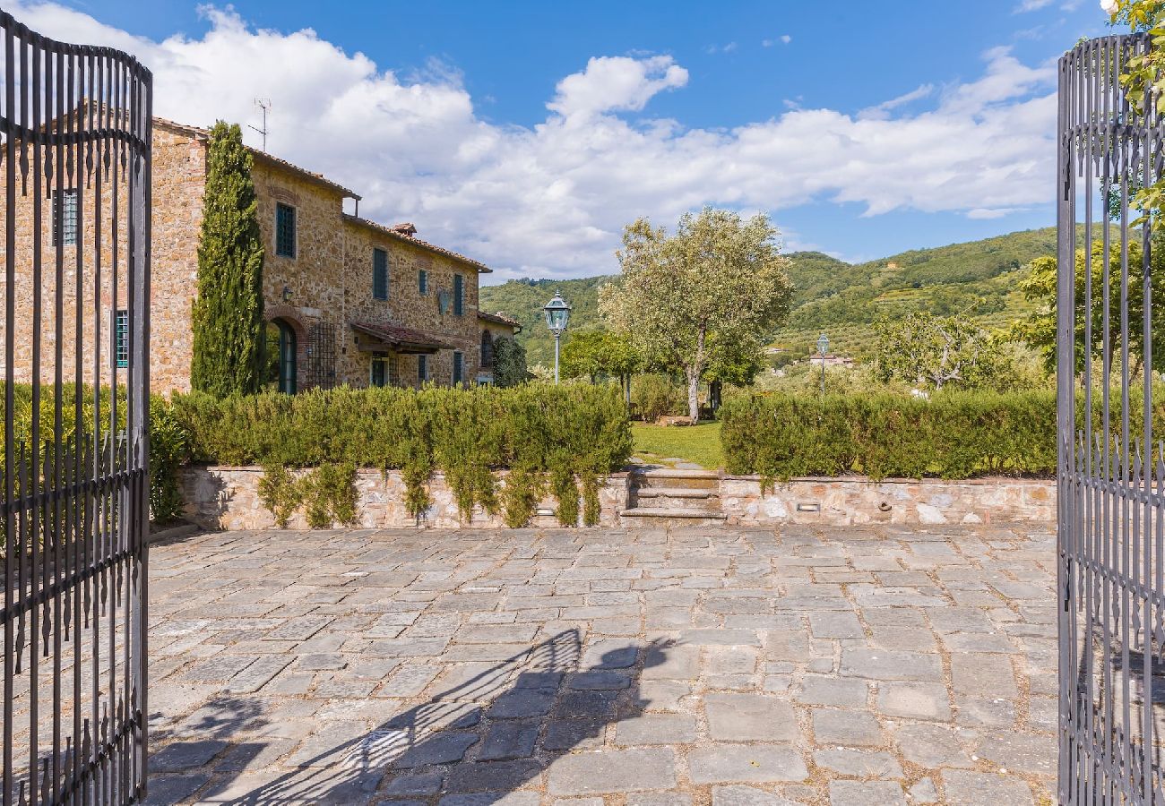 House in Monsummano Terme - Luxury Tuscan villa with exclusive pool