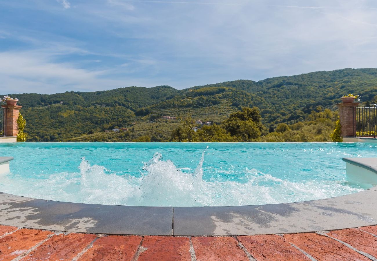 House in Monsummano Terme - Luxury Tuscan villa with exclusive pool
